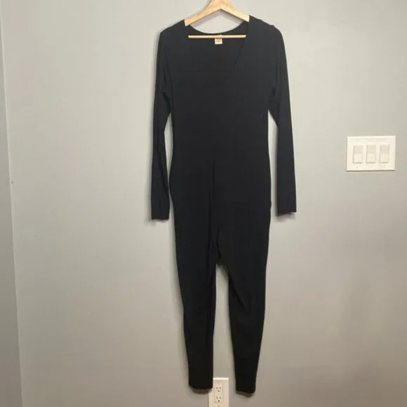 ❗️SOLD❗️Smash + Tess Black Long Sleeve Romper Size XS - Picture 3 of 8